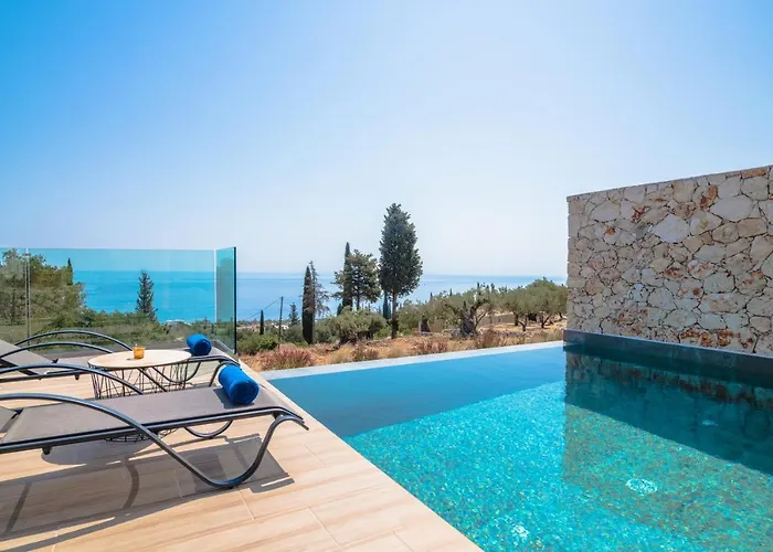 Villa Spartia - Brand New Seaview Suites!! *