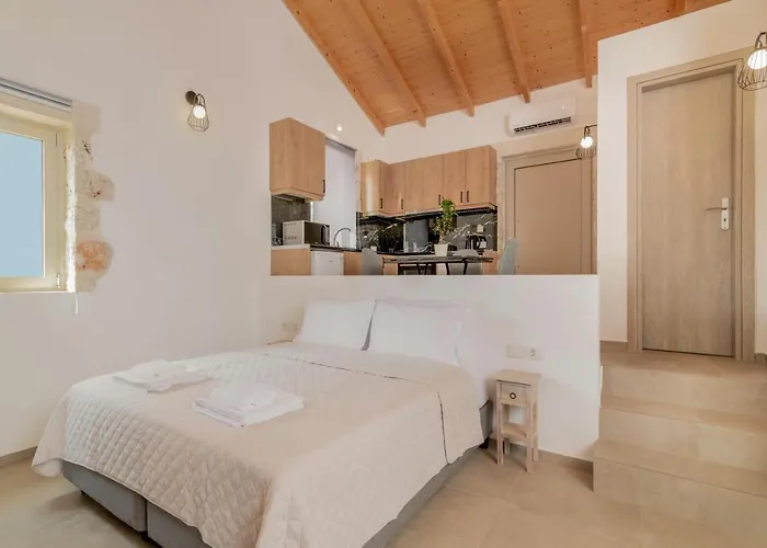 Vilă Spartia - Brand New Seaview Suites!!