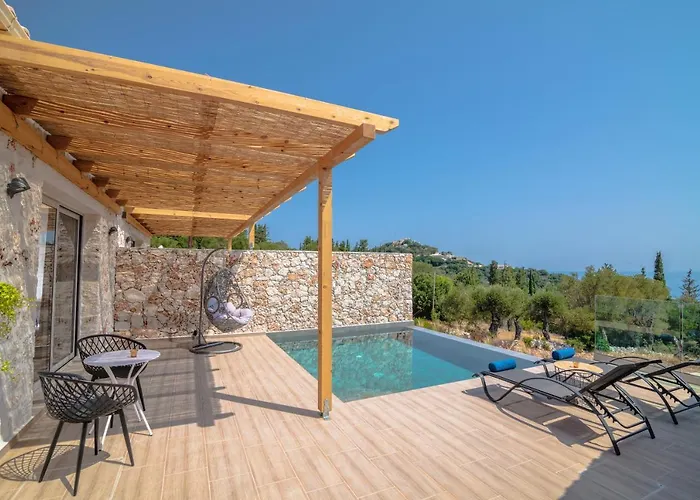 Spartia - Brand New Seaview Suites!! *